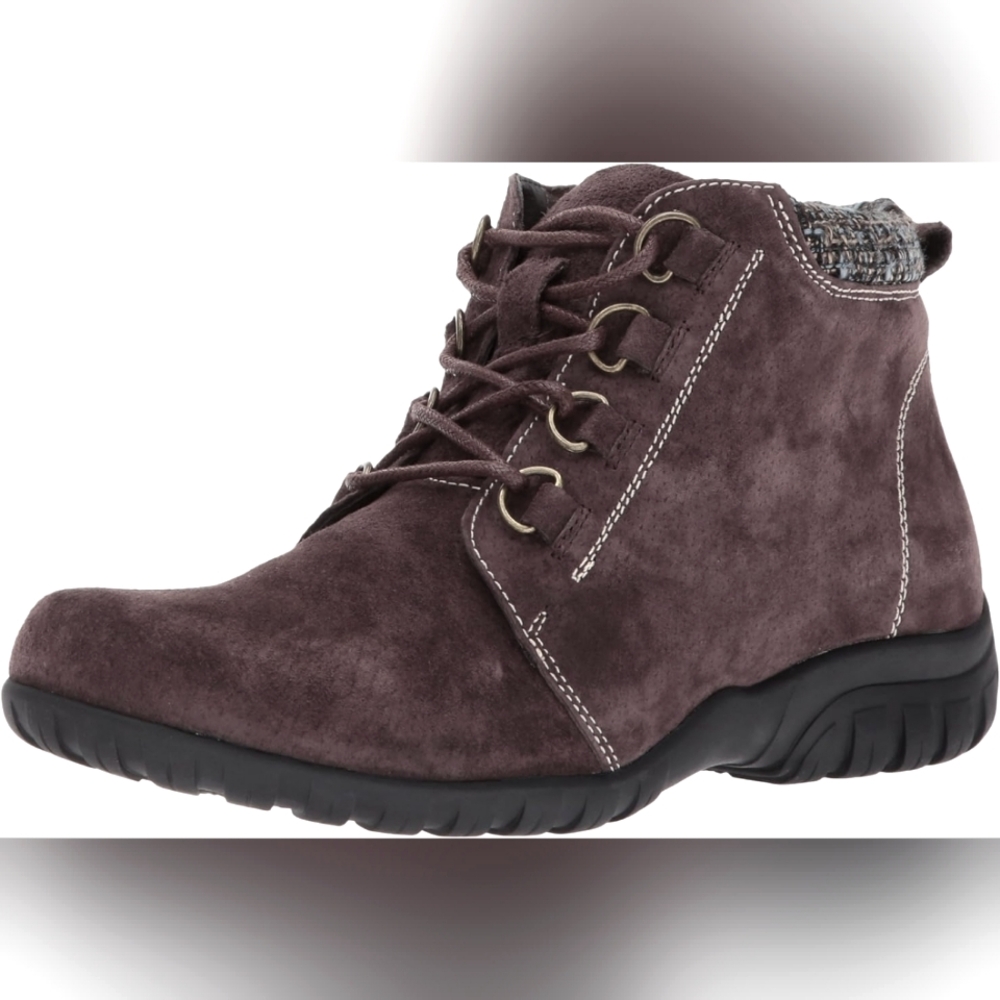 Propet Women's Delaney Boots, Brown Suede, Size 10